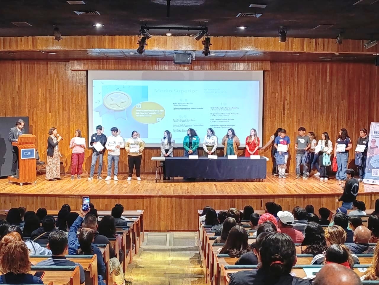 Fundaci&oacute;n Jes&uacute;s Garc&iacute;a Figueroa celebra 33 a&ntilde;os de impulso educativo y anuncia apoyo a 267 estudiantes para el ciclo 2025-2026